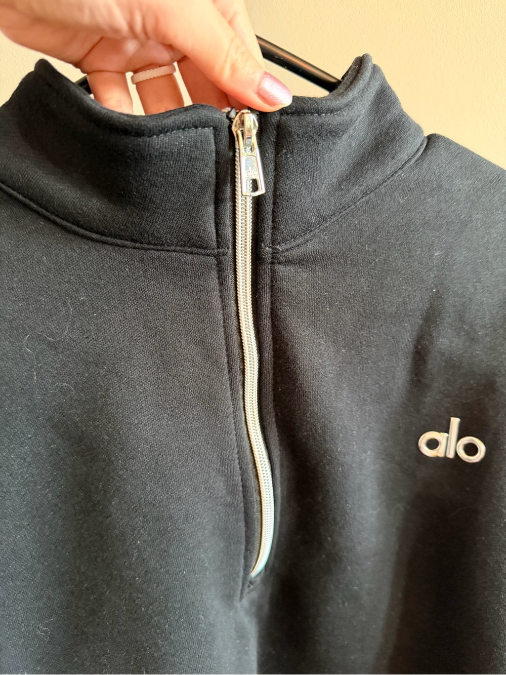 Alo Yoga Black Half-Zip Oversized Pullover Sweatshirt – Size Small - Picture 5 of 8